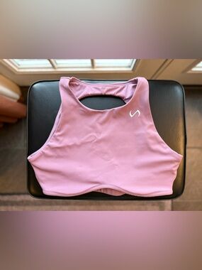 TLF Tempo high neck sports bra